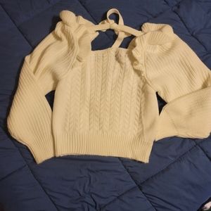 Knitted white crop sweater